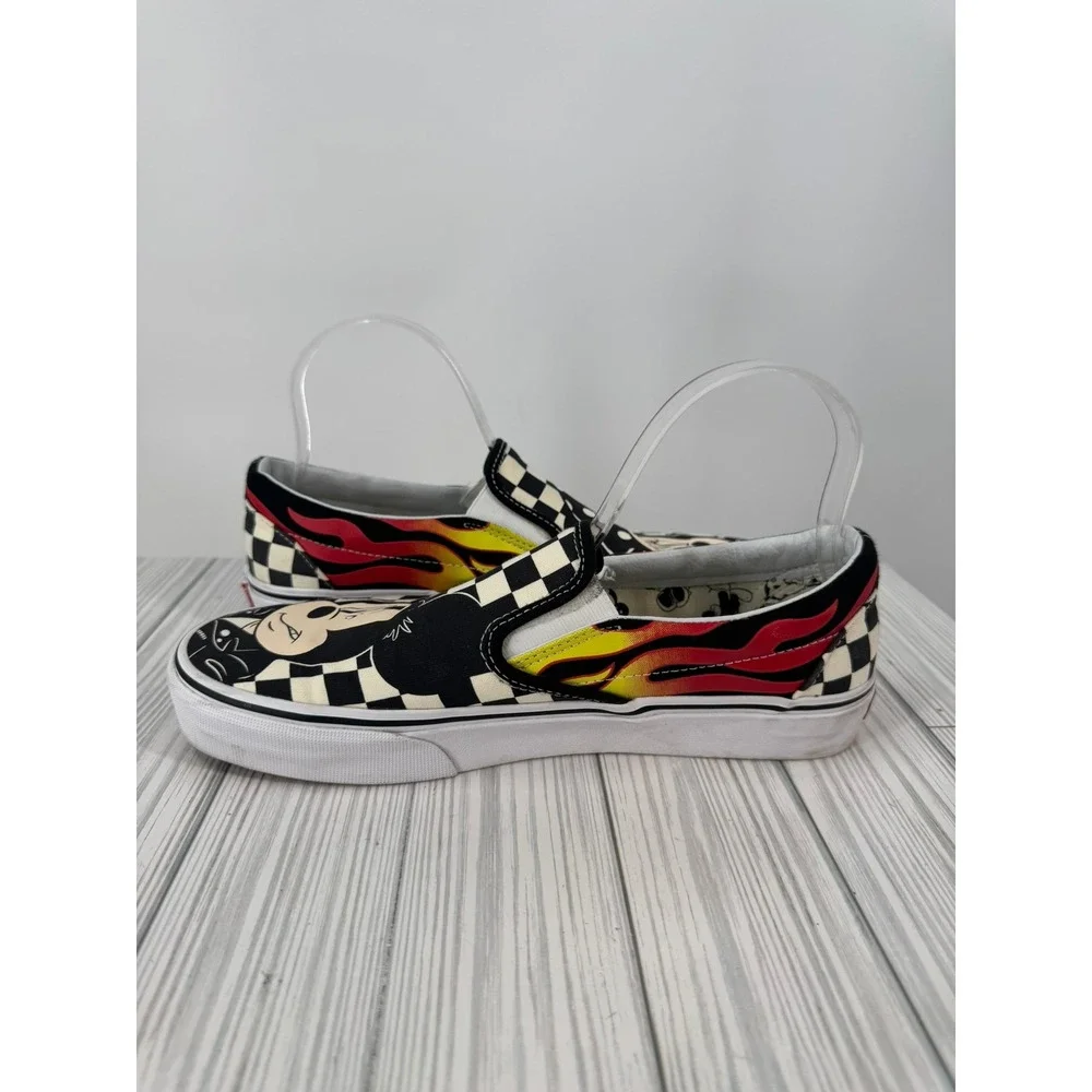 Vans Disney x Mickey & Minnie Flame Classic Slip On Women Size 10 Mens Size 8.5 - Picture 12 of 12